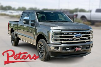 Used 2024 Ford F250 Platinum image 1