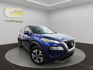 Used 2023 Nissan Rogue SV image 1