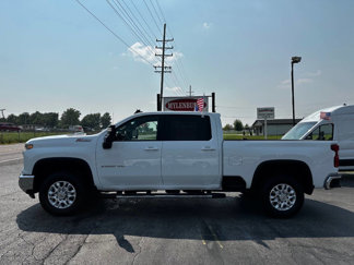 Used 2024 Chevrolet Silverado 2500 LT image 1