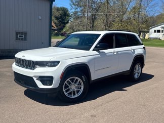 New 2025 Jeep Grand Cherokee Laredo X image 1