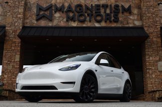 Used 2023 Tesla Model Y Performance image 1