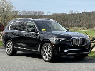 Used 2022 BMW X7 xDrive40i w/ Parking Assistance Package image 1