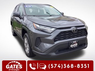 Used 2024 Toyota RAV4 XLE image 1