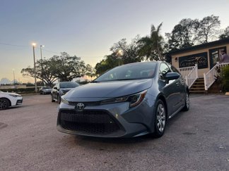 Used 2020 Toyota Corolla LE image 1