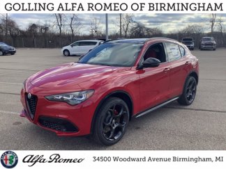 New 2025 Alfa Romeo Stelvio Sprint image 1