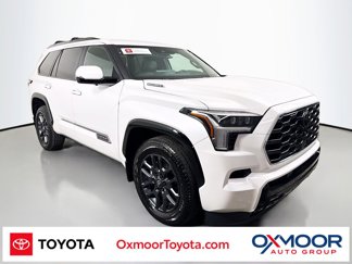 Certified 2025 Toyota Sequoia 4WD image 1