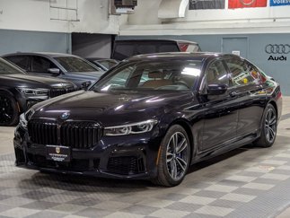 Used 2022 BMW 750i xDrive w/ Luxury Rear Seating Package image 1
