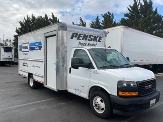 Used 2022 GMC Savana 3500 Extended w/ Power Convenience Package image 1
