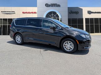 New 2025 Chrysler Voyager LX image 1