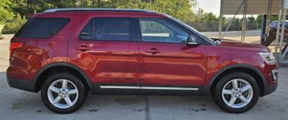 Used 2016 Ford Explorer XLT w/ Equipment Group 202A image 1