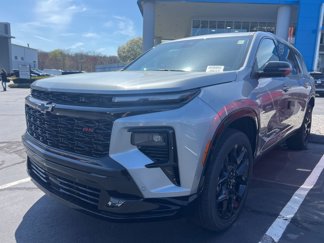 New 2025 Chevrolet Traverse RS w/ LPO, Floor Liner Package image 1
