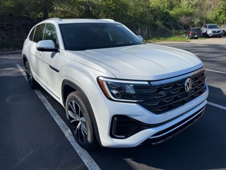 New 2025 Volkswagen Atlas Cross Sport SEL Premium R-Line image 1