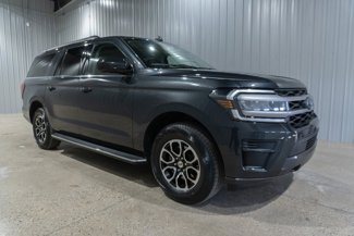 Used 2023 Ford Expedition Max XLT image 1