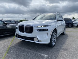 New 2026 BMW X7 xDrive40i w/ Premium Package image 1