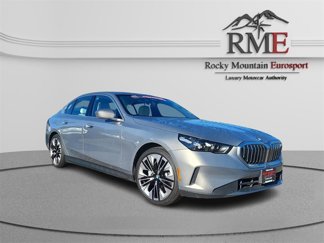 Used 2024 BMW 530i xDrive w/ Convenience Package image 1