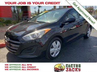 Used 2016 Hyundai Elantra GT image 1