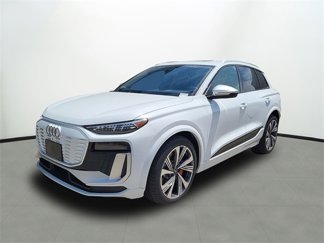New 2025 Audi SQ6 e-tron Prestige image 1