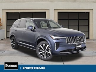 New 2026 Volvo XC90 T8 Core image 1