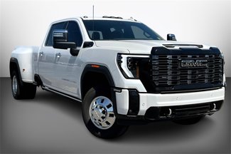 New 2025 GMC Sierra 3500 Denali Ultimate image 1