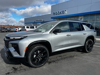 New 2025 Chevrolet Traverse RS w/ LPO, Floor Liner Package image 1