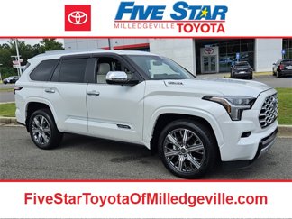 Used 2024 Toyota Sequoia Capstone image 1