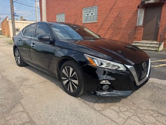 Used 2019 Nissan Altima 2.5 SV image 1