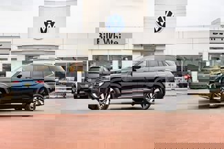 New 2025 Volkswagen Atlas SEL image 1