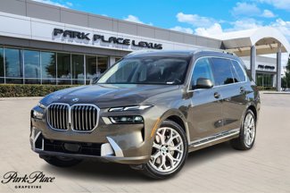 Used 2025 BMW X7 xDrive40i image 1