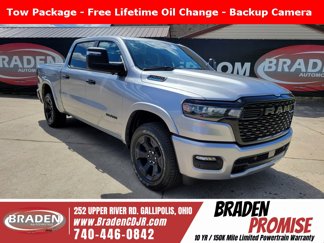 New 2025 RAM 1500 4x4 Crew Cab image 1