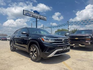 Used 2020 Volkswagen Atlas Cross Sport SE image 1