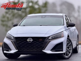 Used 2023 Nissan Altima 2.0 SR image 1