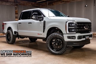 Used 2025 Ford F250 Platinum image 1