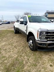Used 2023 Ford F350 King Ranch image 1