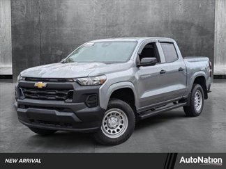 Used 2024 Chevrolet Colorado W/T image 1