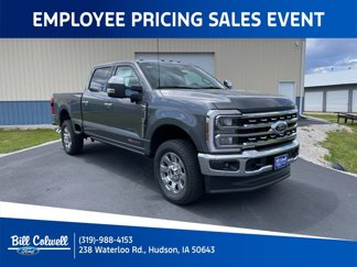 New 2025 Ford F250 4x4 Crew Cab Super Duty image 1
