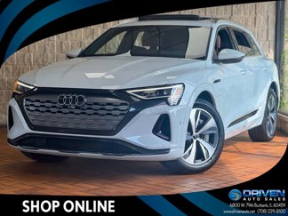 Used 2024 Audi Q8 e-tron Premium Plus w/ Premium Plus Package image 1