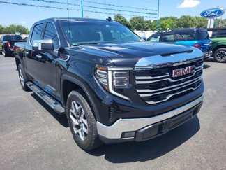 Used 2023 GMC Sierra 1500 SLT w/ SLT Premium Plus Package image 1