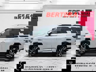 New 2025 Nissan Pathfinder Platinum image 1