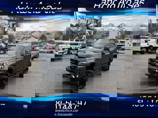 Used 2017 Chevrolet Colorado Z71 image 1