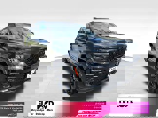New 2025 Jeep Grand Cherokee Limited w/ Black Appearance Package image 1