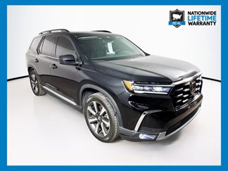 Used 2024 Honda Pilot Touring image 1