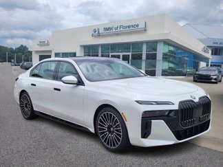 New 2025 BMW 740i image 1