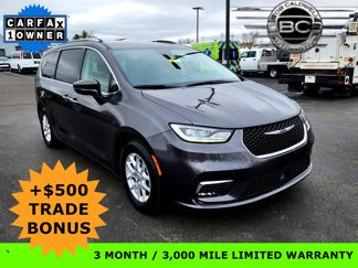 Used 2021 Chrysler Pacifica Touring-L image 1