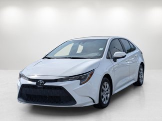 Used 2022 Toyota Corolla LE image 1