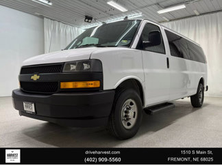 Used 2022 Chevrolet Express 3500 LS image 1