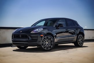 Certified 2025 Porsche Macan image 1