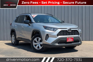 Used 2020 Toyota RAV4 LE image 1