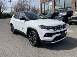 Certified 2024 Jeep Compass Limited image 1