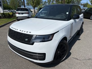 New 2025 Land Rover Range Rover SE image 1