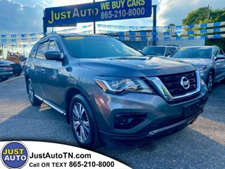 Used 2017 Nissan Pathfinder S image 1